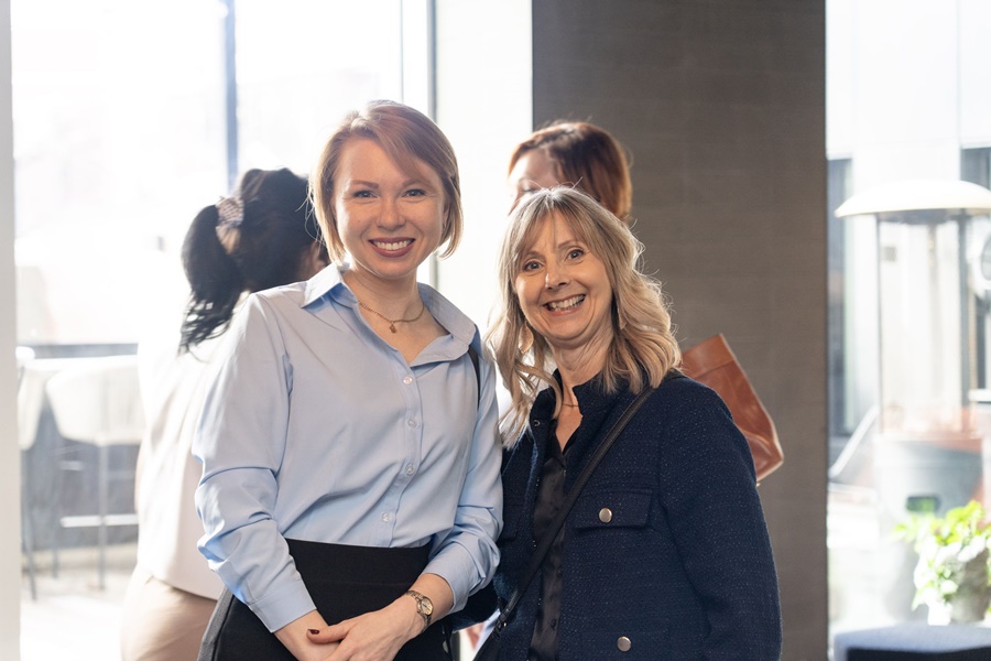 Leading-Ladies-Networking-Menna-Riley-April-2025-009