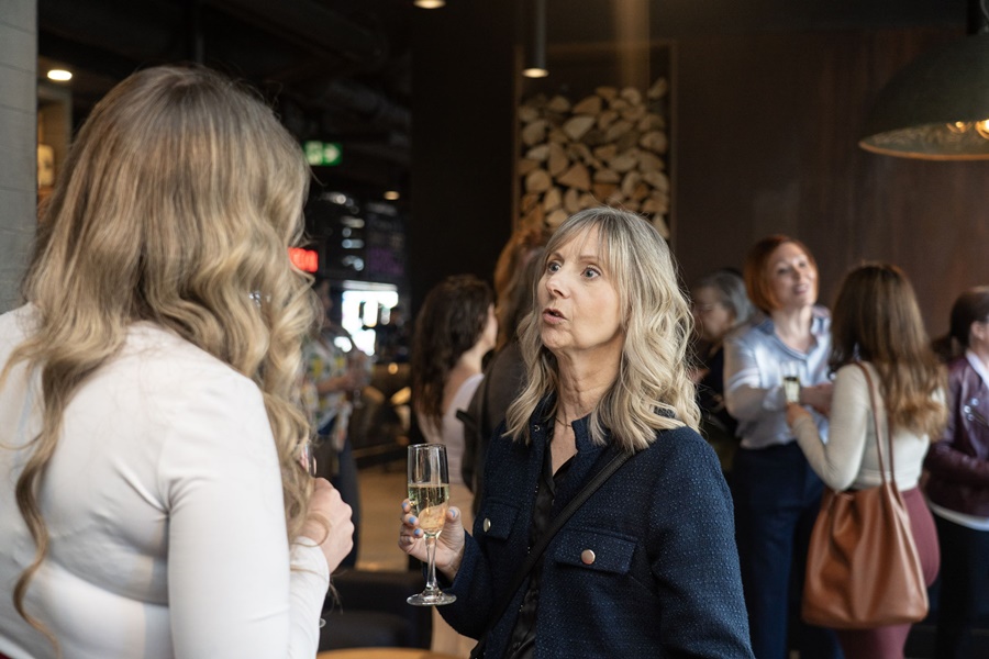 Leading-Ladies-Networking-Menna-Riley-April-2025-014