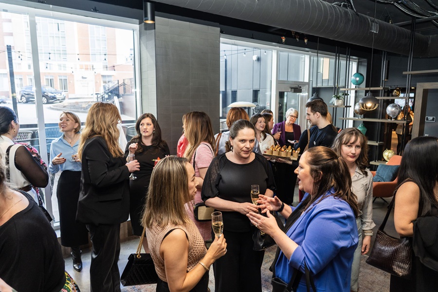 Leading-Ladies-Networking-Menna-Riley-April-2025-034
