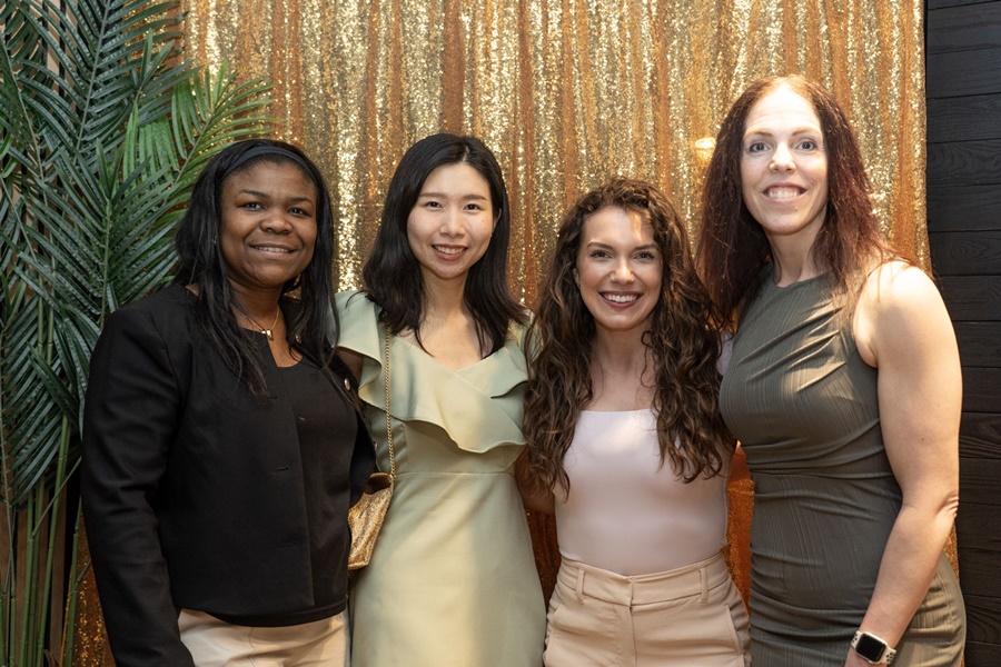 Leading-Ladies-Networking-Menna-Riley-April-2025-115