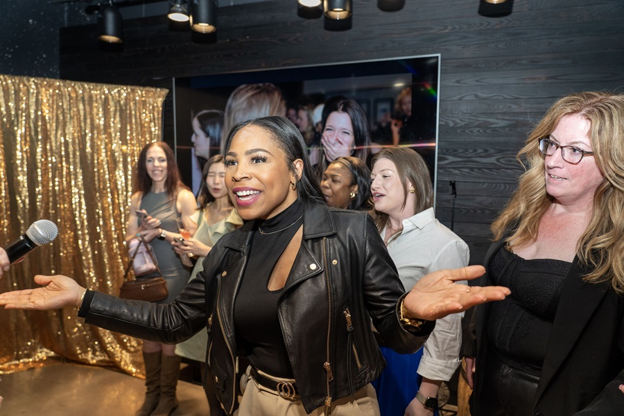 Leading-Ladies-Networking-Menna-Riley-April-2025-120